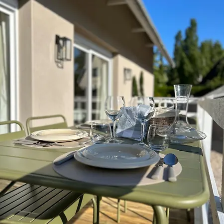 Aux Portes De Deauville Διαμέρισμα *