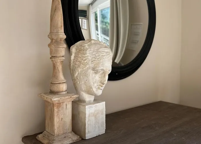 Aux Portes De Deauville